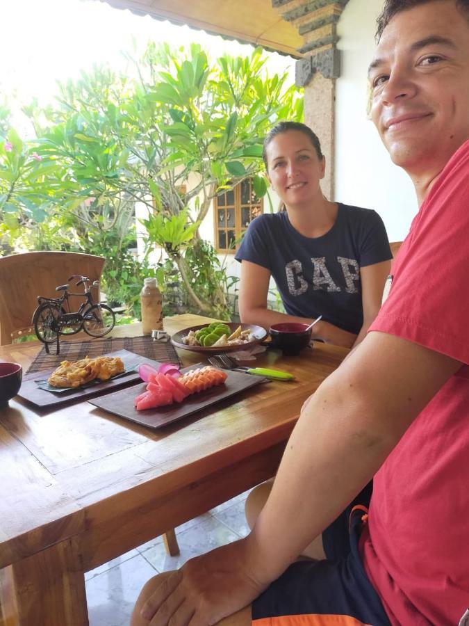 Homestay Serongga